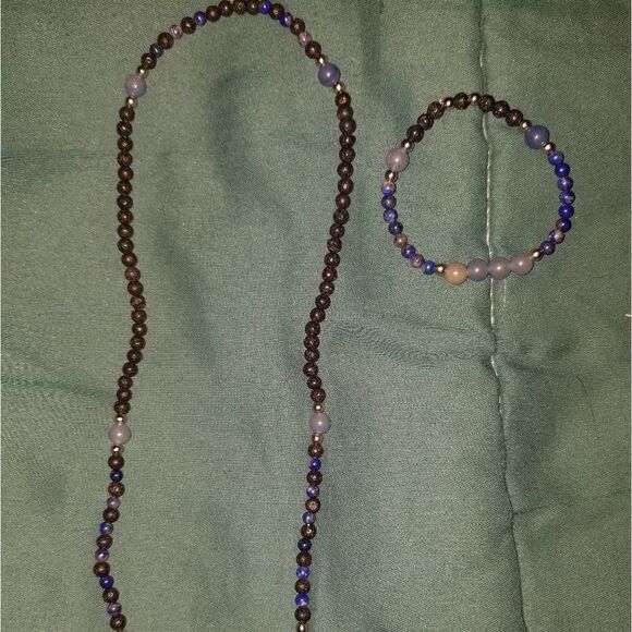 Blue set  - Picture 7 of 7